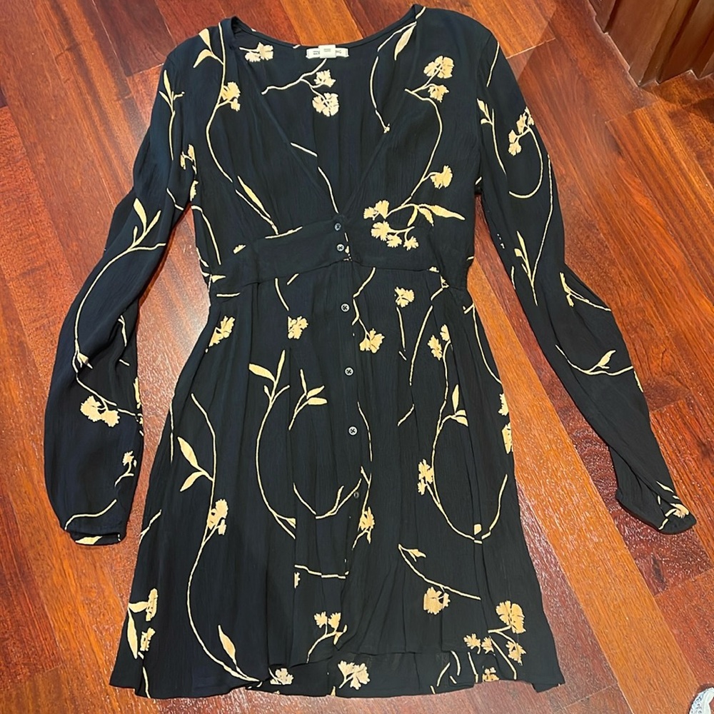 🖤BILLABONG long sleeve mini dress size M🖤